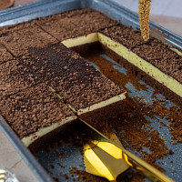 Rychlořezy s jogurtovo-pudinkovým krémem Zdroj: Toprecepty