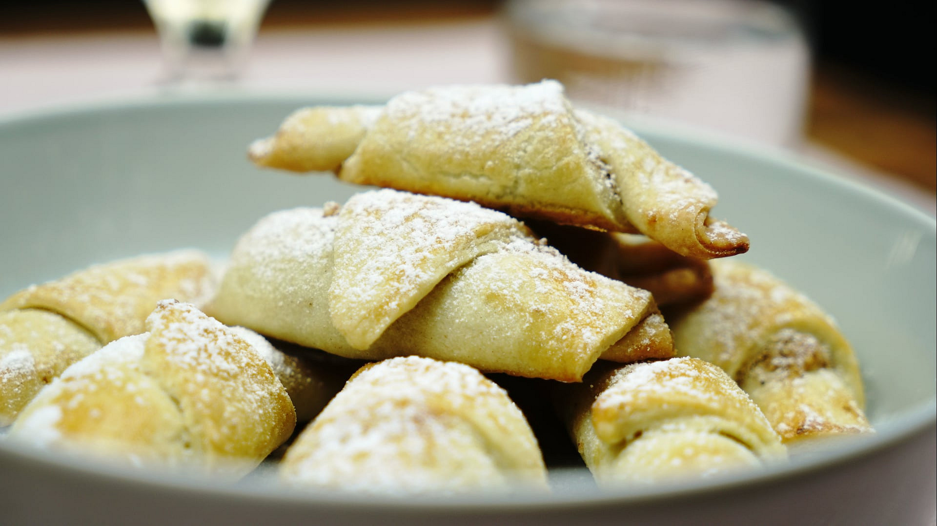 7 receptů na martinské podkovy: Upečte si oblíbené tradiční pečivo ve tvaru rohlíčků