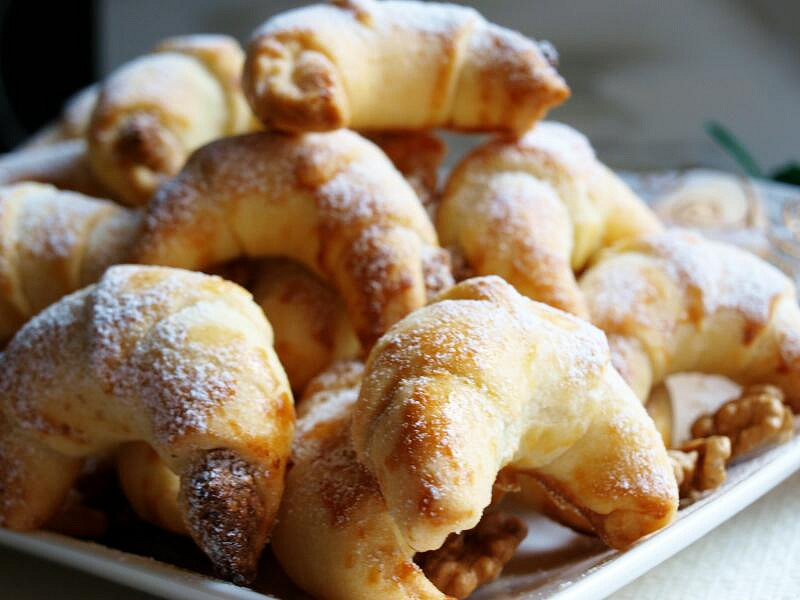7 receptů na martinské podkovy: Upečte si oblíbené tradiční pečivo ve tvaru rohlíčků