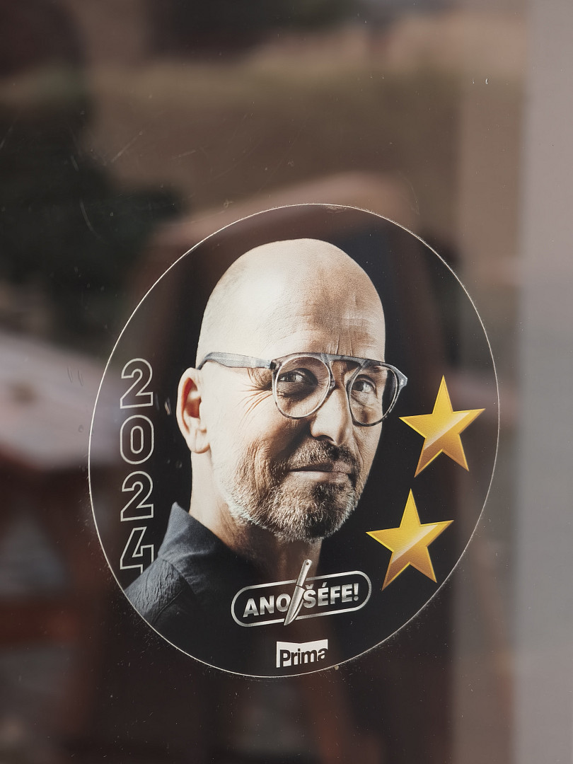 Vyzkoušeli jsme dršťkovou polévku za 59 Kč, kterou si pochvaloval i Pohlreich: V Ano, šéfe! získala restaurace dvě hvězdy