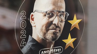 Dvě hvězdy od Zdeňka Pohlreicha jsou potvrzením kvality. Zdroj: eXtra.cz/Tomáš Martinek Dvě hvězdy od Zdeňka Pohlreicha jsou potvrzením kvality. Zdroj: eXtra.cz/Tomáš Martinek