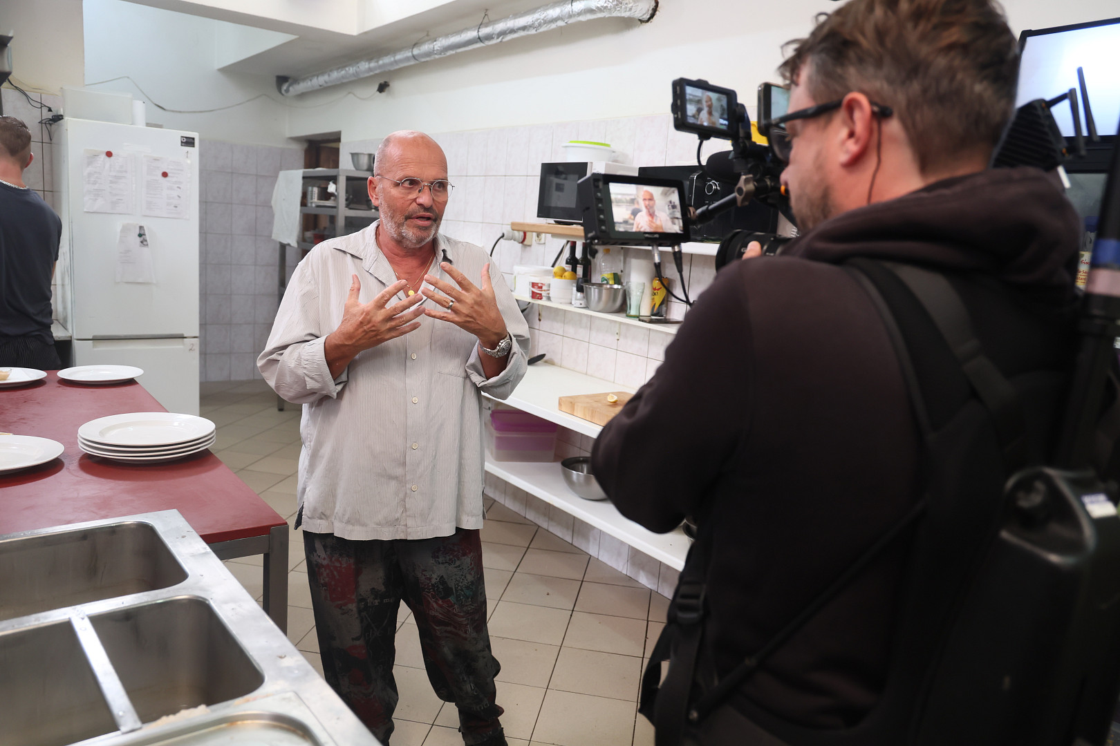 Vyzkoušeli jsme dršťkovou polévku za 59 Kč, kterou si pochvaloval i Pohlreich: V Ano, šéfe! získala restaurace dvě hvězdy