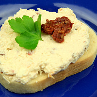 Pomazánka z balkánského sýra Zdroj: Toprecepty