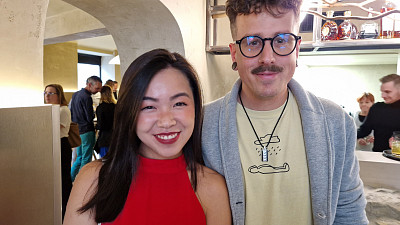 Twí a přítel Petja na slavnostním otevření restaurace V Zátiší Zdroj: Šárka Adámková