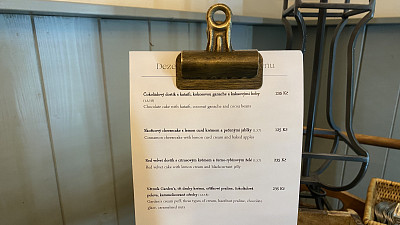 Větrník v Garden's Restaurant stojí 235 Kč Zdroj: Zdroj: Kristina Šemberová, Toprecepty