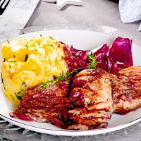 Kapr na víně Zdroj: Toprecepty