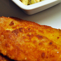 Bramborový salát s řízkem Zdroj: Toprecepty