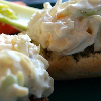 Vaječný salát s řapíkatým celerem Zdroj: Toprecepty