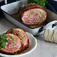 Bůčková roláda Zdroj: Toprecepty