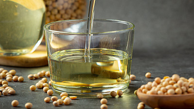 Hořčičný olej Zdroj: Freepik