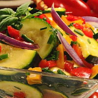 Salát Zdroj: Toprecepty