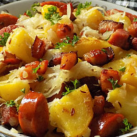 Pokrmy s klobásou Zdroj: Toprecepty