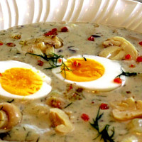 Kulajda s koprem, houbami a smetanou Zdroj: Toprecepty