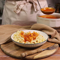 Rajská omáčka s těstovinami Zdroj: Toprecepty