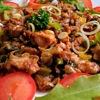 Rychlé jídlo k večeři s fazolemi a zeleninou Zdroj: Toprecepty