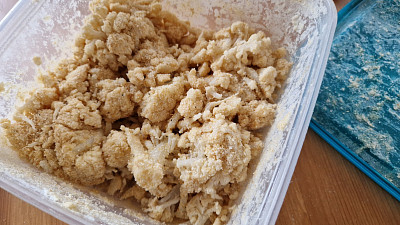 Nakonec vznikne trochu rozdrobená směs, ale to právě chceme Zdroj: Toprecepty