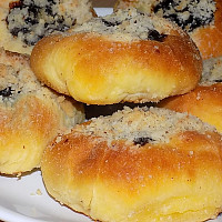 Báječné koláčky s náplní a drobenkou Zdroj: Toprecepty