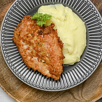 Kuřecí řízky v sýrovém těstíčku Zdroj: Toprecepty