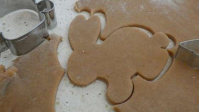 Vykrojené perníčky Zdroj: Martina Pilzová