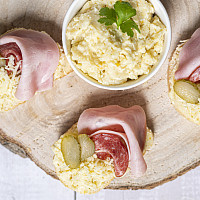 Bramborová pomazánka na chlebíčky Zdroj: Toprecepty