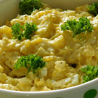 Bramborová pomazánka na chlebíčky Zdroj: Toprecepty