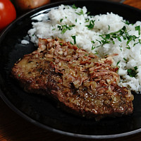 Jak udělat rychlou šťávu k masu Zdroj: Toprecepty