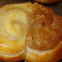 Sladké pečení z listového těsta Zdroj: Toprecepty