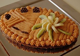 Čokoládový dort s karamelovým krémem