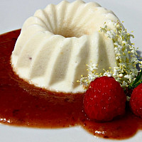 Limetková panna cotta Zdroj: toprecepty