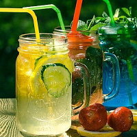 Limonáda Zdroj: Toprecepty