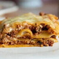 Lasagne Zdroj: Toprecepty.cz