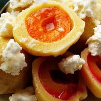 Ovocné knedlíky Zdroj: Toprecepty.cz