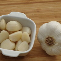 Oloupaný česnek Zdroj: Pixabay/MaisonBoutarin