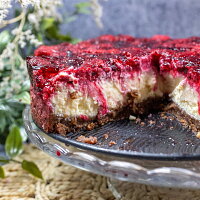 Malinový cheesecake s bílou čokoládou