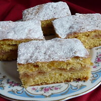 Buchta Zdroj: Toprecepty