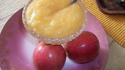 Jablečná přesnídávka Zdroj: Zdroj: Toprecepty