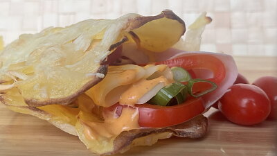 Naplněný wrap z bramborové placky. Zdroj: Petra Maříková, Toprecepty