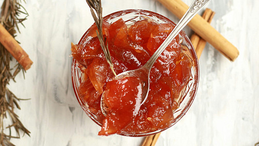 Jak dlouho vydrží marmeláda bez cukru? Rady a tipy pro zdravé ovocné mlsání