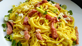 Jak se vaří špagety carbonara? Vysvětlíme postup přípravy této italské dobroty