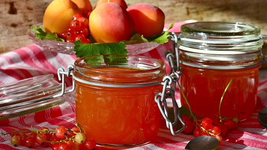 Marmelády a džemy: Znáte i méně obvyklé kombinace s bylinkami či kořením?