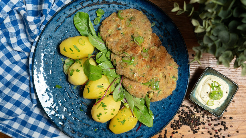 Jak připravit cuketové karbanátky s hermelínem? Vyzkoušejte tento báječný recept