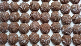 20 receptů na pracny: Báječné ořechové cukroví voní skořicí a hřebíčkem