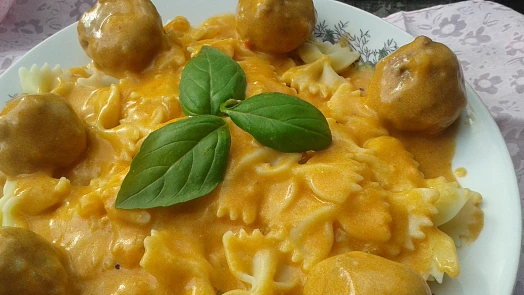 Desatero rad na téma masové kuličky: Víte, jaké ingredience do nich patří?