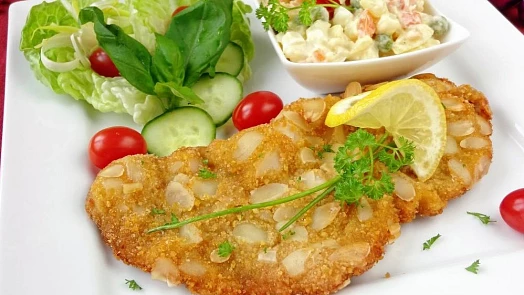 Jak připravit řízky v remosce? Smažení řízků je zdravější a obejde se bez oleje