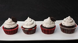 Jaké jsou rozdíly mezi muffiny a cupcakes? Liší se hned v několika ohledech