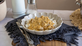 Jak připravit vepřové àla Stroganoff? Šťavnaté nudličky v omáčce si zamilujete