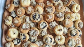 Koláčky z těsta s droždím, ale bez kynutí: Chutné pečivo připraví i začátečník