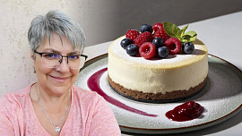Cheesecake pro začátečníky: Svěží moučník s náplní z čerstvého sýra nebo tvarohu