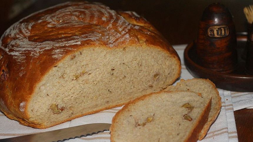 Co přidat do domácího chleba? Chlebové těsto můžete ochutit pokaždé jinak