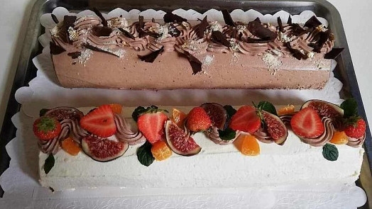 Piškotová roláda, která se vždy povede: Upečte jednoduchý a chutný moučník